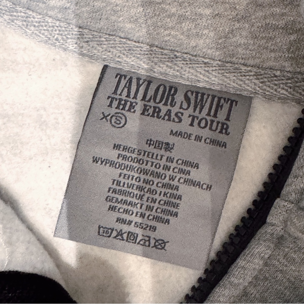 *RARE*Gray Quarter Zip The Eras Tour Taylor Swift Tortured Poets Department TTPD - Picture 3 of 5